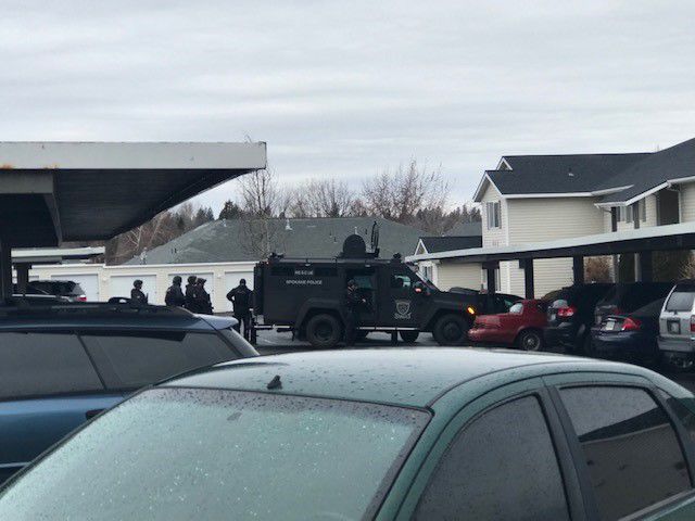 PHOTO: 53rd and Regal SWAT Stand Off